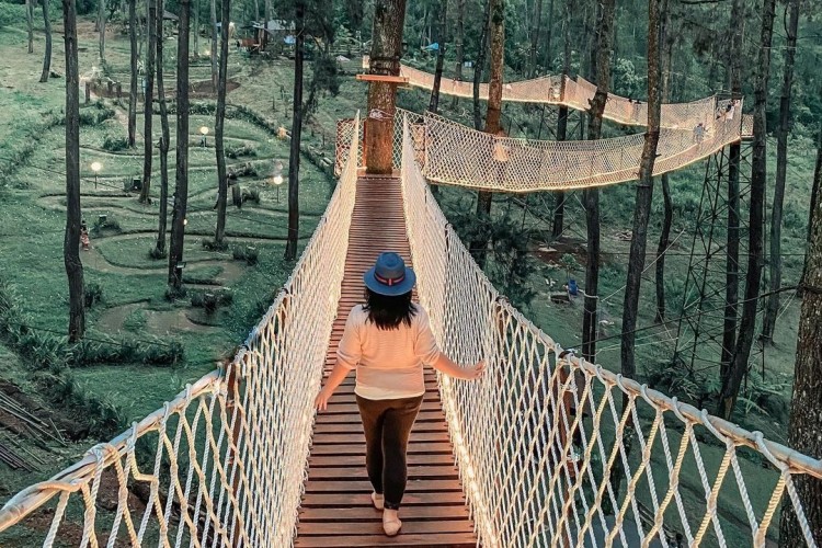 Tempat Wisata Paling Ramai di Bandung Saat Akhir Tahun