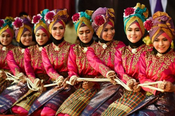 Makna Dan Pesan Yang Terkandung Di Dalam Tari Saman - Sonora.id